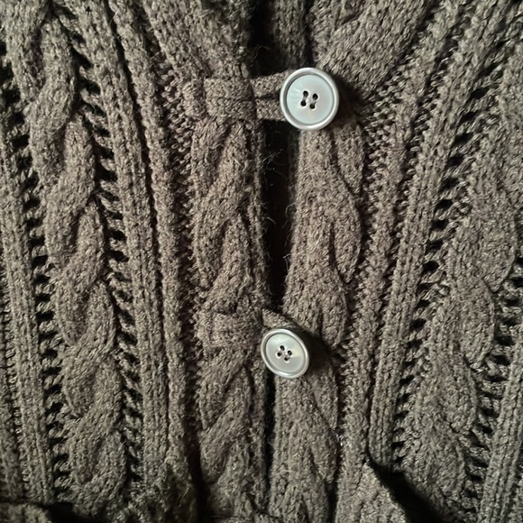 Vintage Romeo & Juliet Couture brown knit button down sweater with belt - Picture 6 of 6